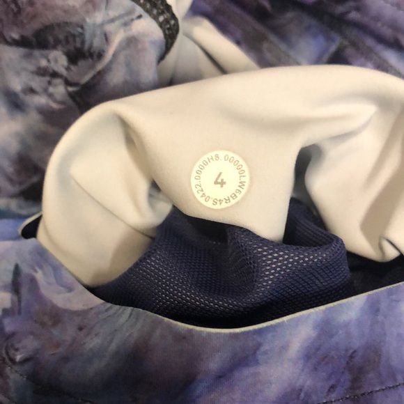 Lululemon Legging Size 4 - Picture 2 of 10